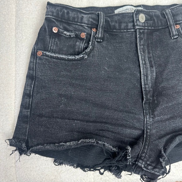 Abercrombie & Fitch Black Denim Shorts Womens Size 27‎ Ultra High Rise - Picture 3 of 5